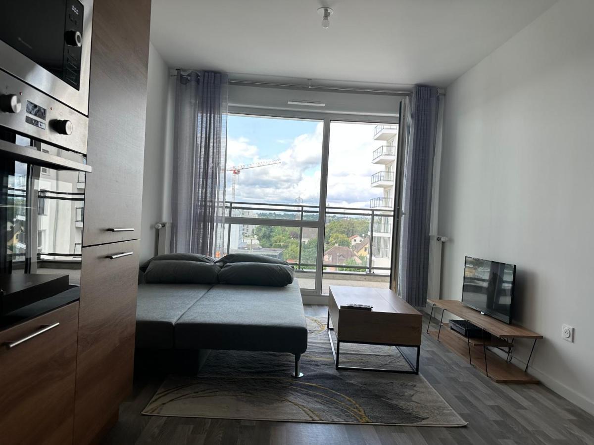 Agreable 2 Pieces Avec Balcon Et Parking Transports By Immo Kit Bnb Sarcelles Eksteriør billede