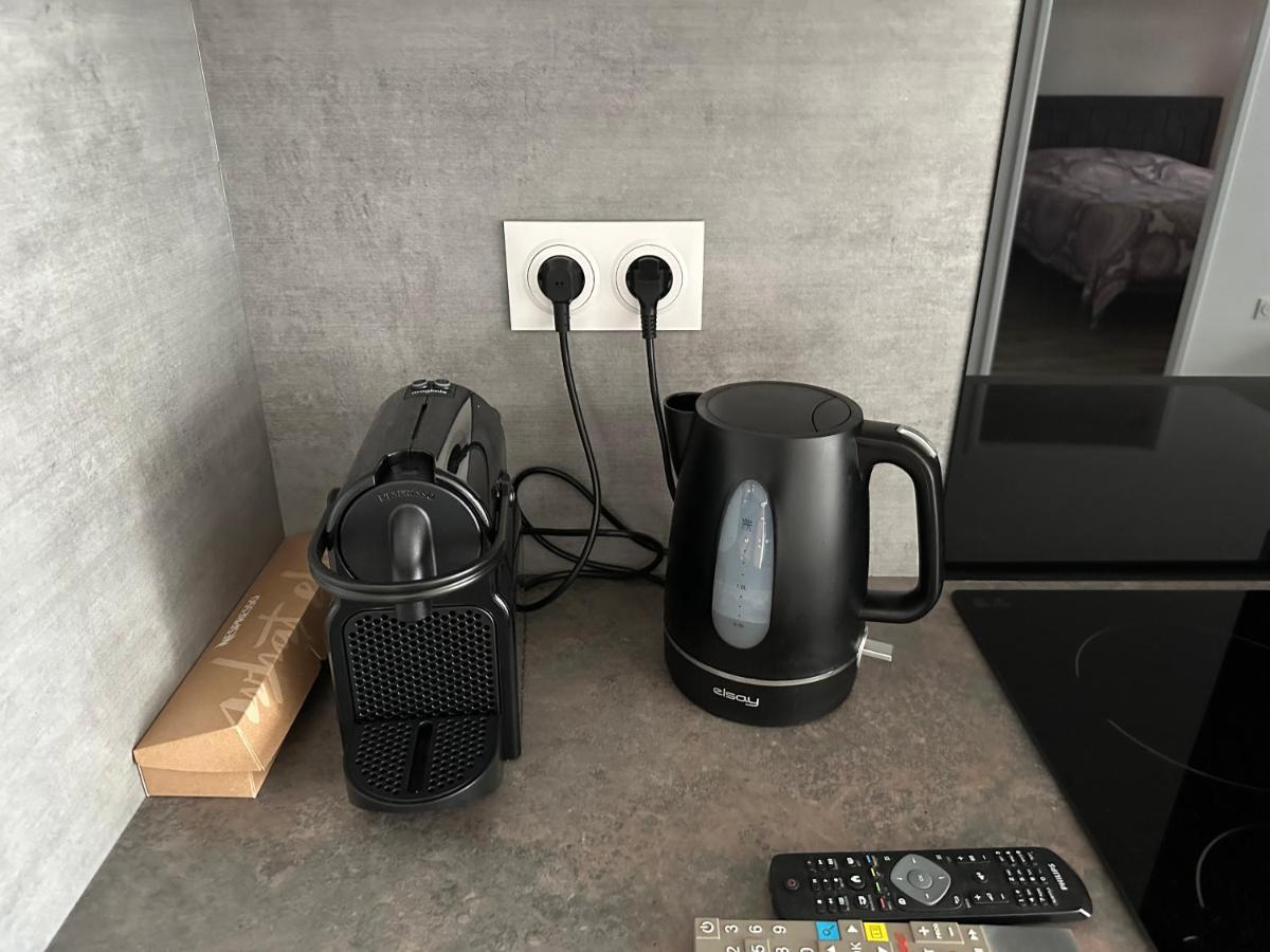 Agreable 2 Pieces Avec Balcon Et Parking Transports By Immo Kit Bnb Sarcelles Eksteriør billede