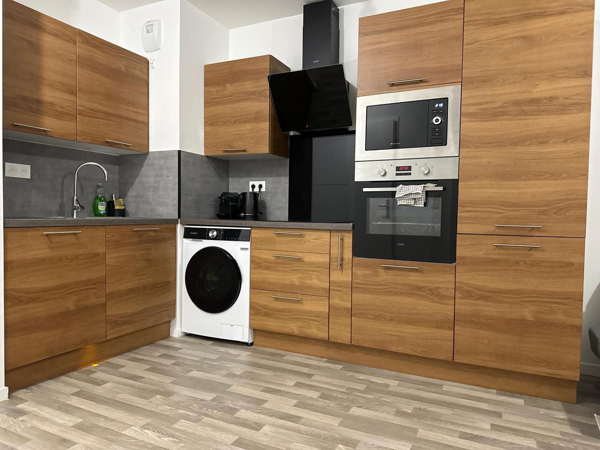Agreable 2 Pieces Avec Balcon Et Parking Transports By Immo Kit Bnb Sarcelles Eksteriør billede