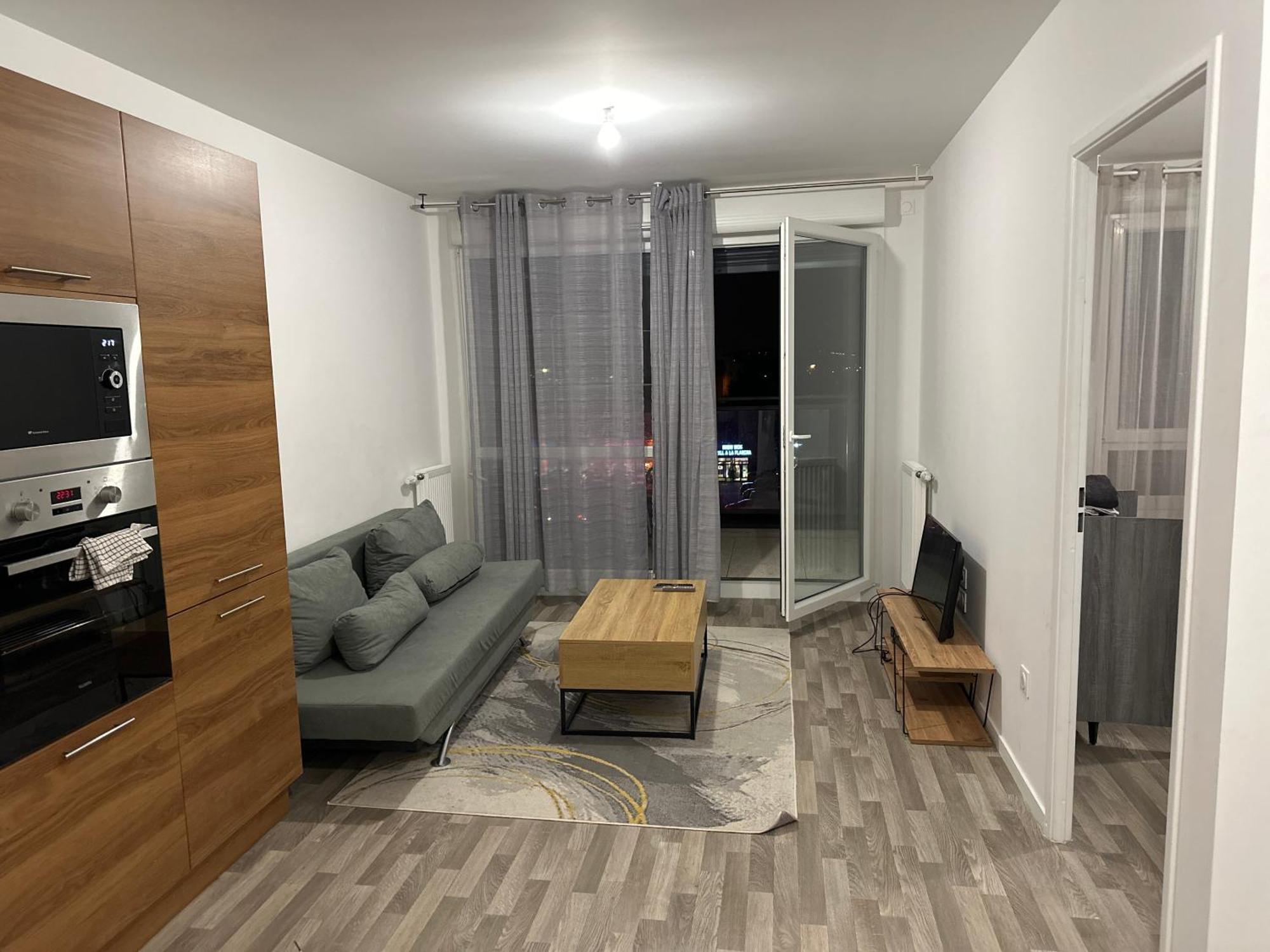 Agreable 2 Pieces Avec Balcon Et Parking Transports By Immo Kit Bnb Sarcelles Eksteriør billede